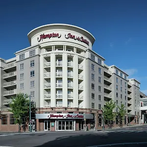 Hampton & Memphis-beale Street Hotel